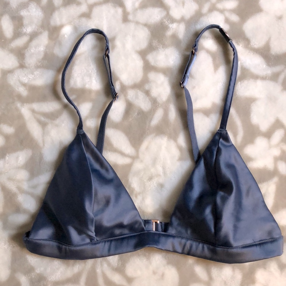 ✨NWT VS Bralette